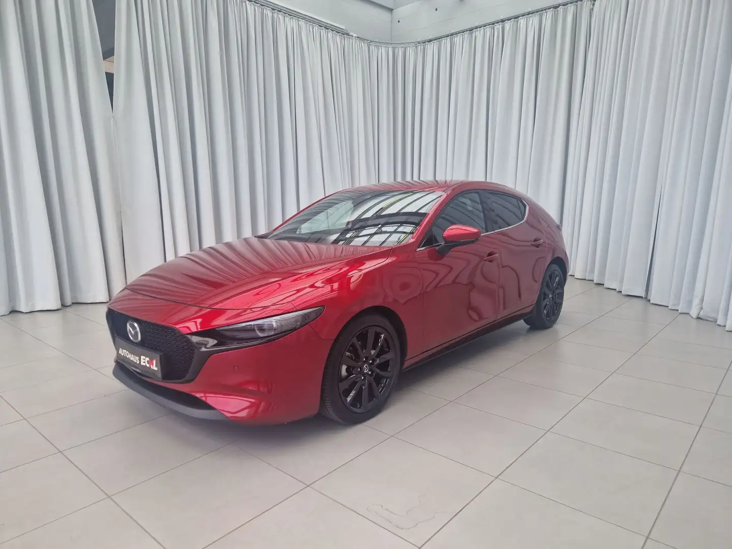 Mazda 3 Rot - 2