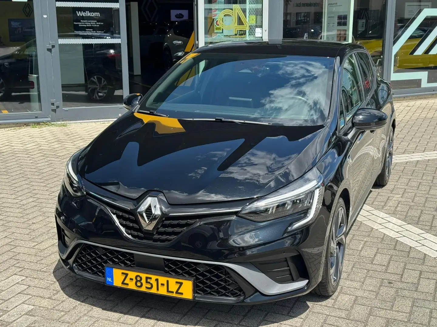 Renault Clio E-Tech Hybrid 145 R.S. Line | Dealeronderhouden | Zwart - 2