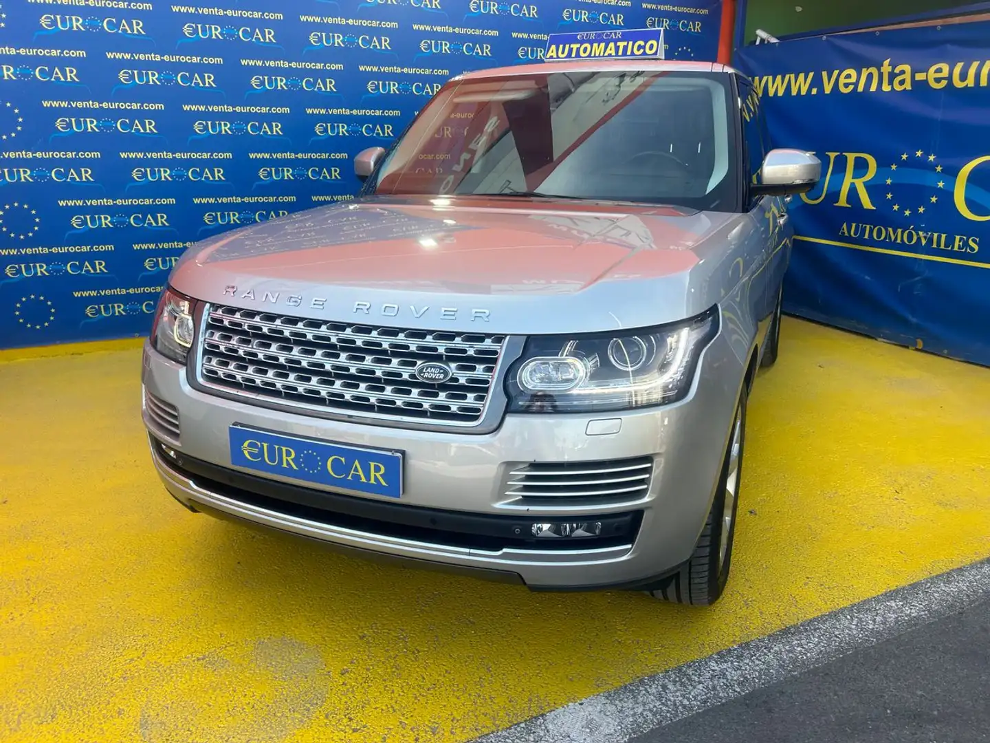 Land Rover Range Rover 4.4SDV8 Vogue Aut. Beige - 2