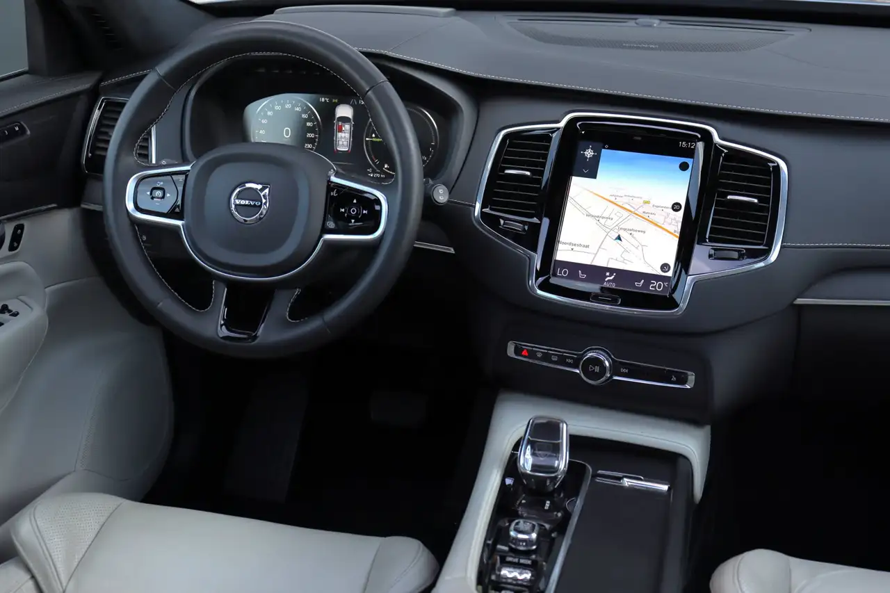 Volvo XC90 2.0 T8 Twin Engine AWD Inscription Intro Edition, миниатюра 18