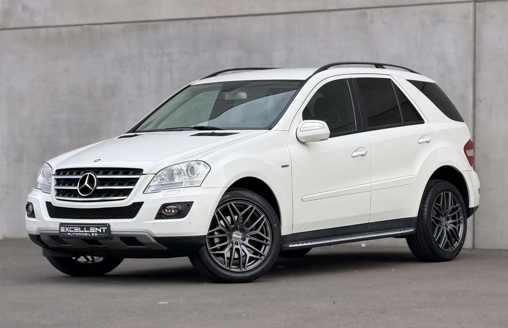 Mercedes-Benz ML 300 CDI BlueEFFICIENCY*PDC*XENON*NAV*GARANTIE Blanc - 1