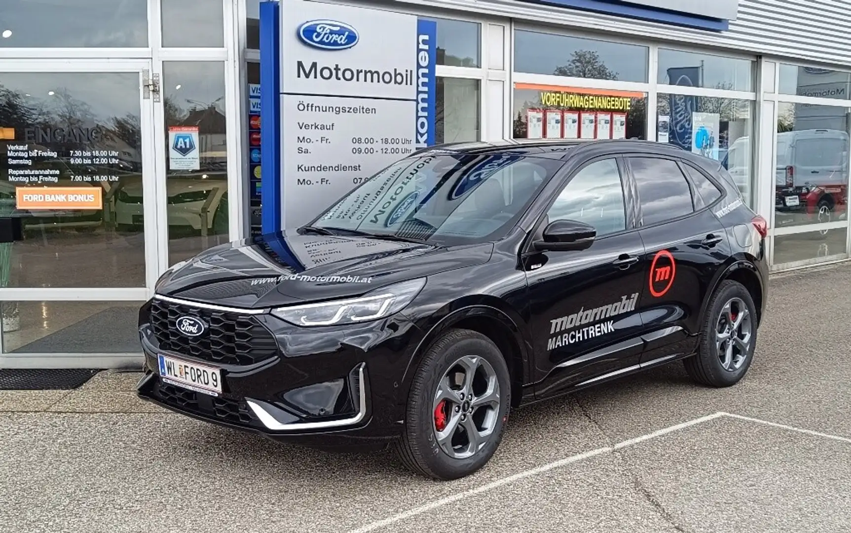 Ford Kuga 2,5 Duratec FHEV ST-Line X Allrad Aut. Schwarz - 1