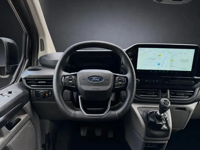 Ford Tourneo Custom view 10