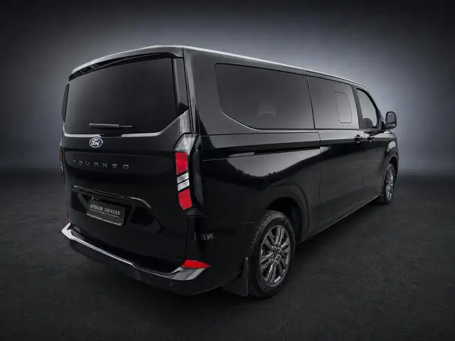 Ford Tourneo Custom view 6