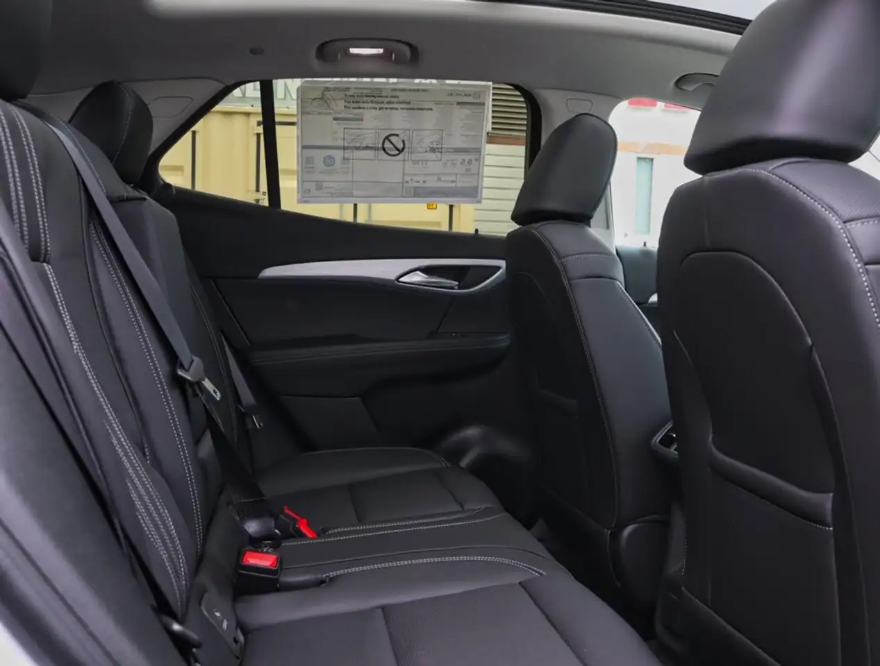 Buick Envision снимка Buick Envision
