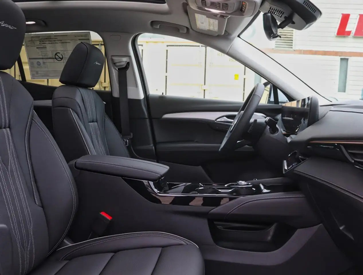 Buick Envision снимка Buick Envision