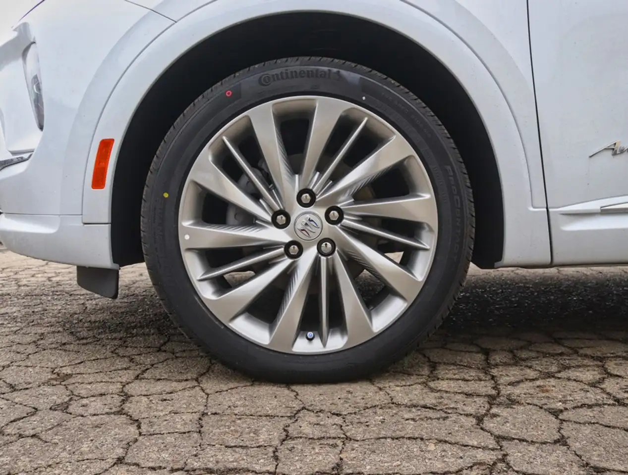 Buick Envision снимка Buick Envision