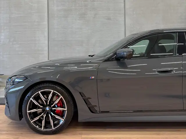 BMW M view 6