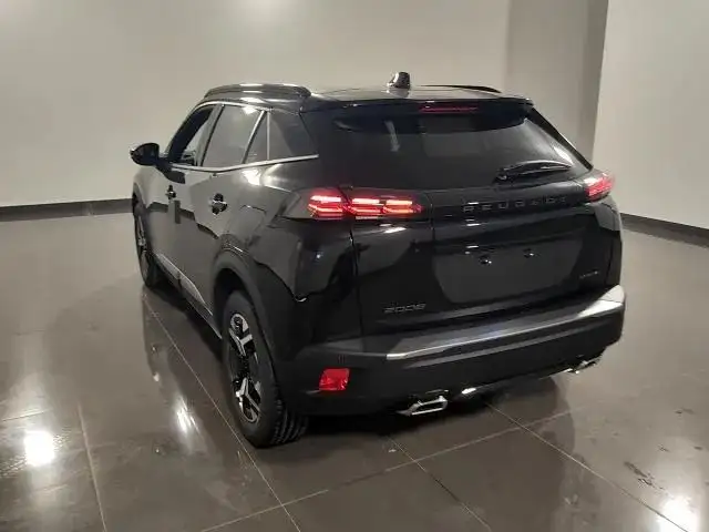 Peugeot 2008 view 6