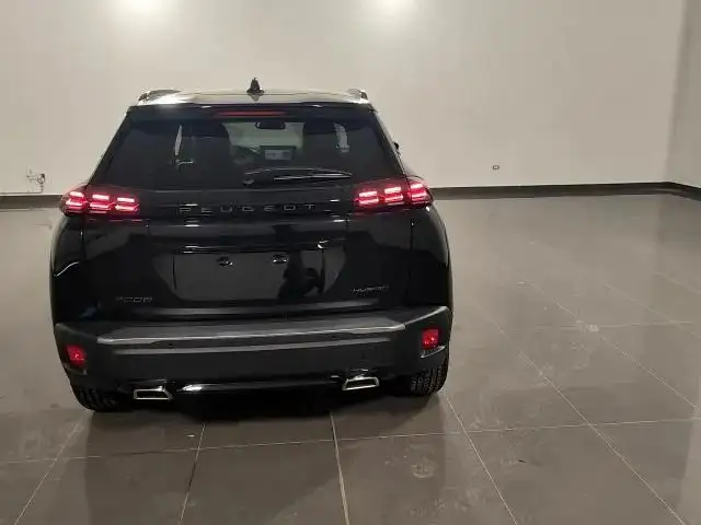 Peugeot 2008 view 5