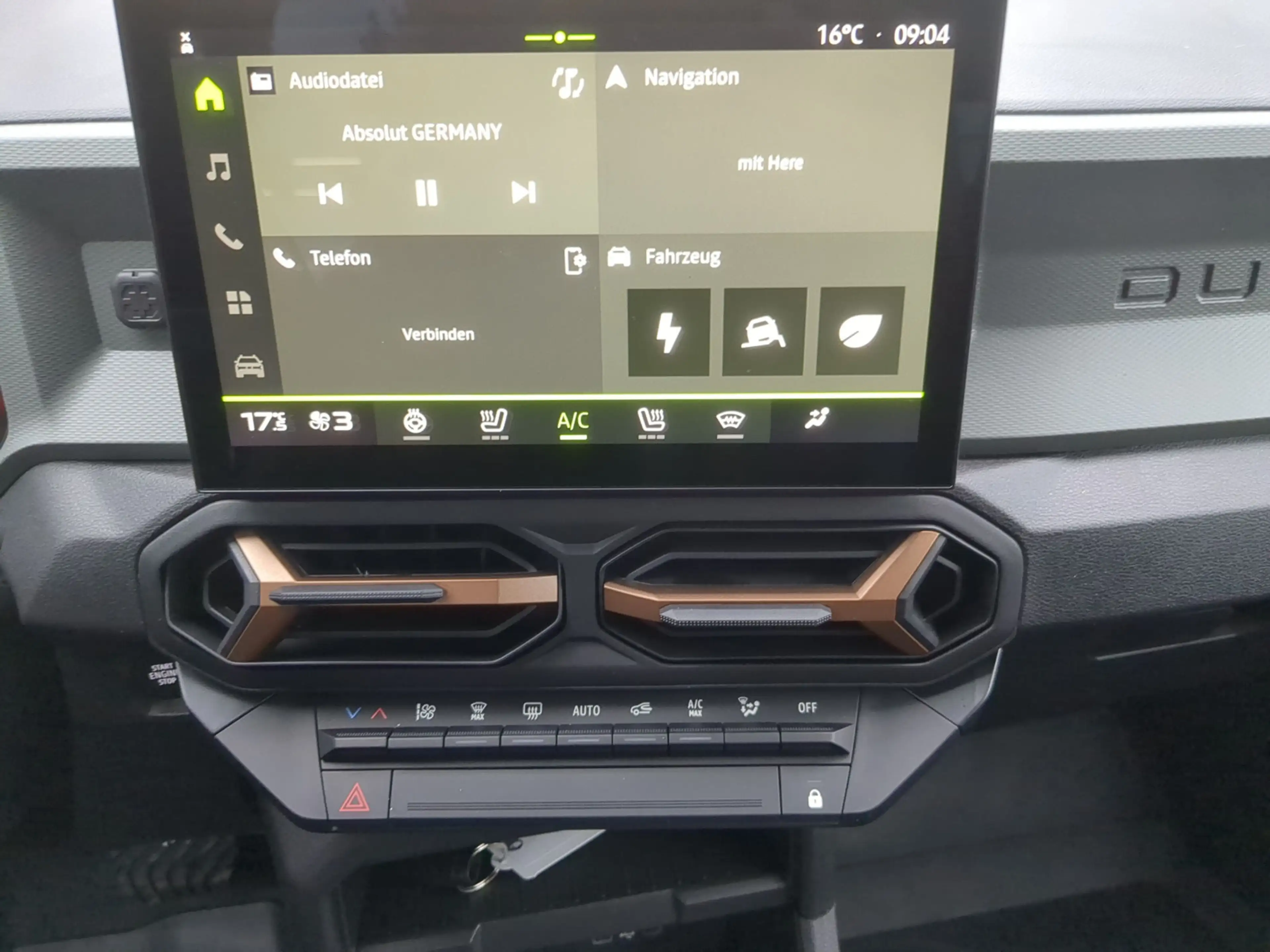 Dacia Duster Hybrid 155 Extreme SHZ+LKHZ+RFK+Navi — photo 11