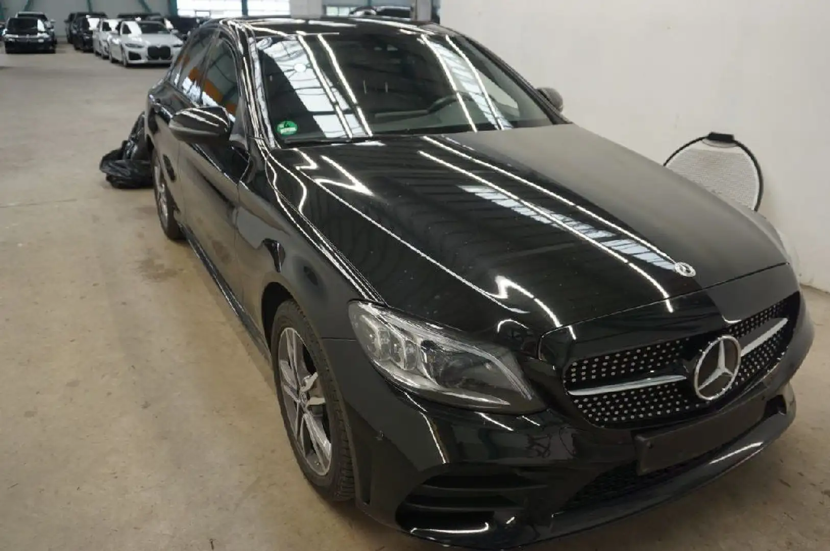 Mercedes-Benz C 220 d 4Matic*AMG LINE*NAVI*LED*8 FACH*18 ZOLL* Noir - 2