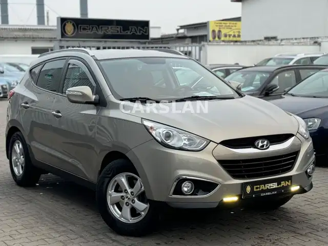 Hyundai TUCSON STYLE AWD T.LEDR+AHK+SHZ+PDC+KEYLES+EURO5