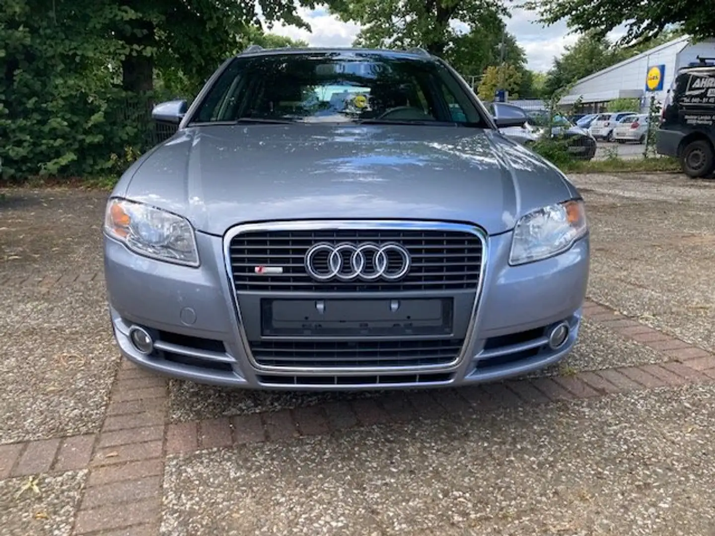 Audi A4 2.0 TFSI (147kW)  S-Line Automatik Grau - 2
