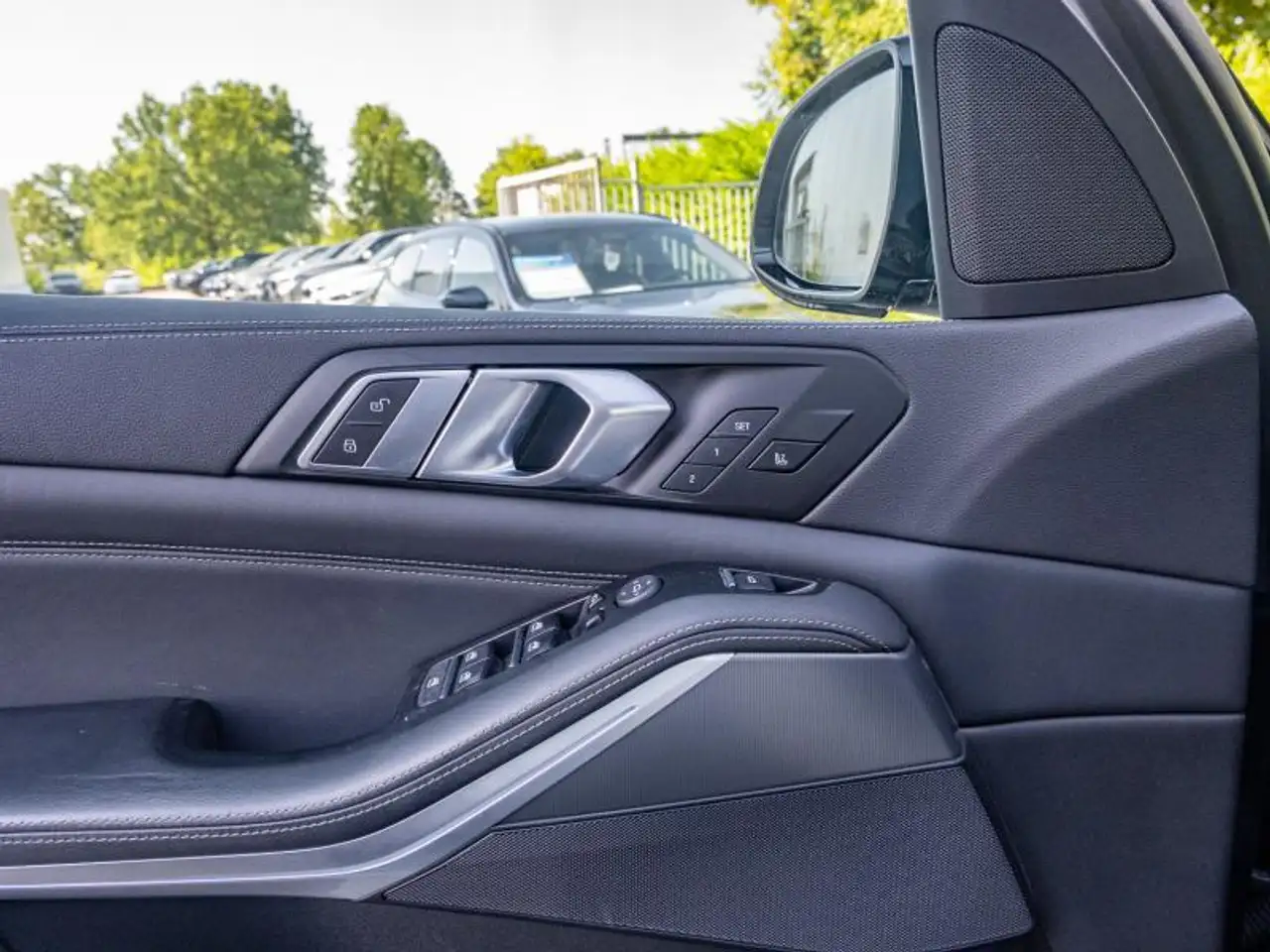 BMW X5 xDrive45e / Oxford Green Special Request, миниатюра 14