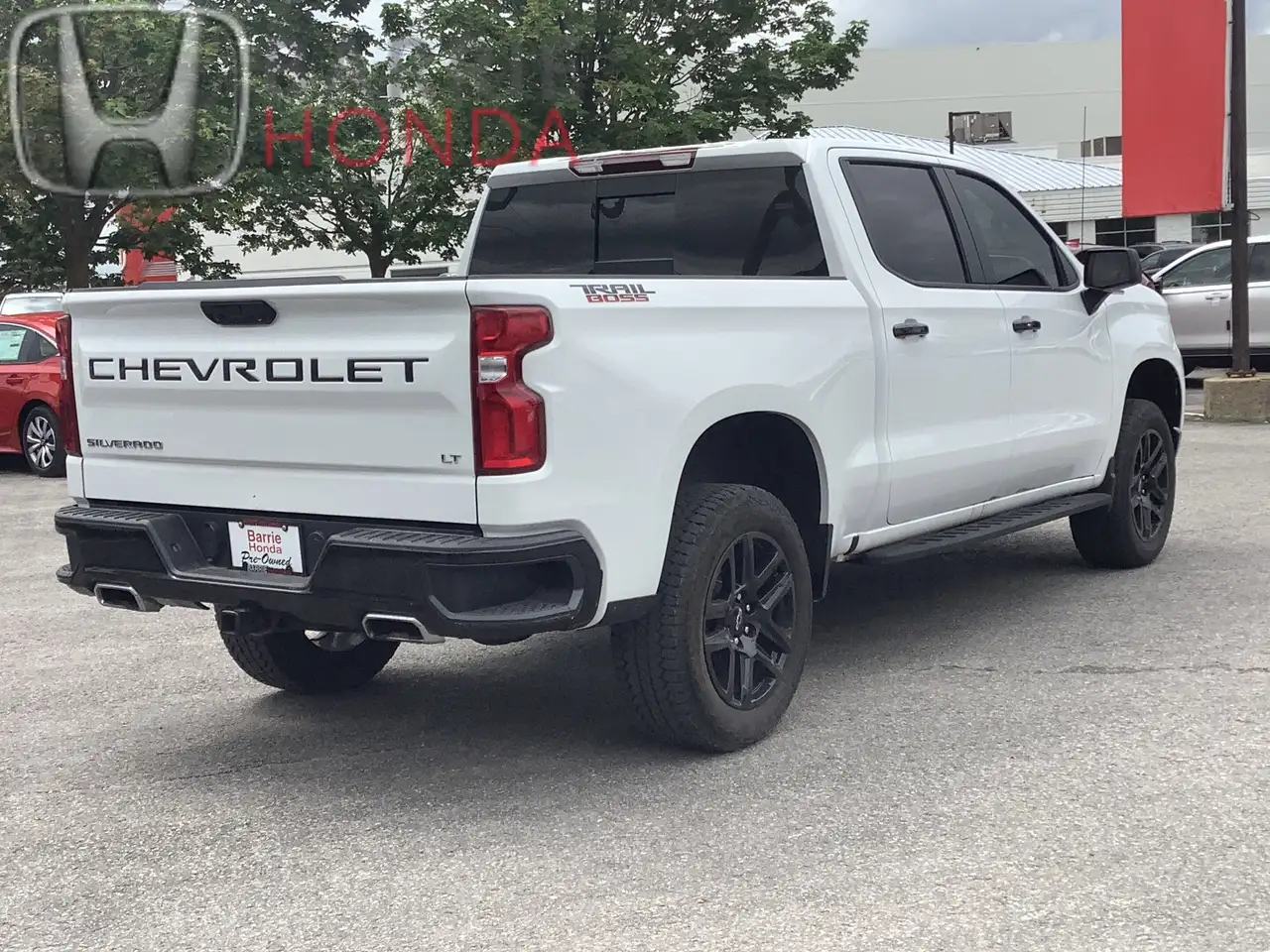 Chevrolet Silverado 1500 снимка Chevrolet Silverado 1500
