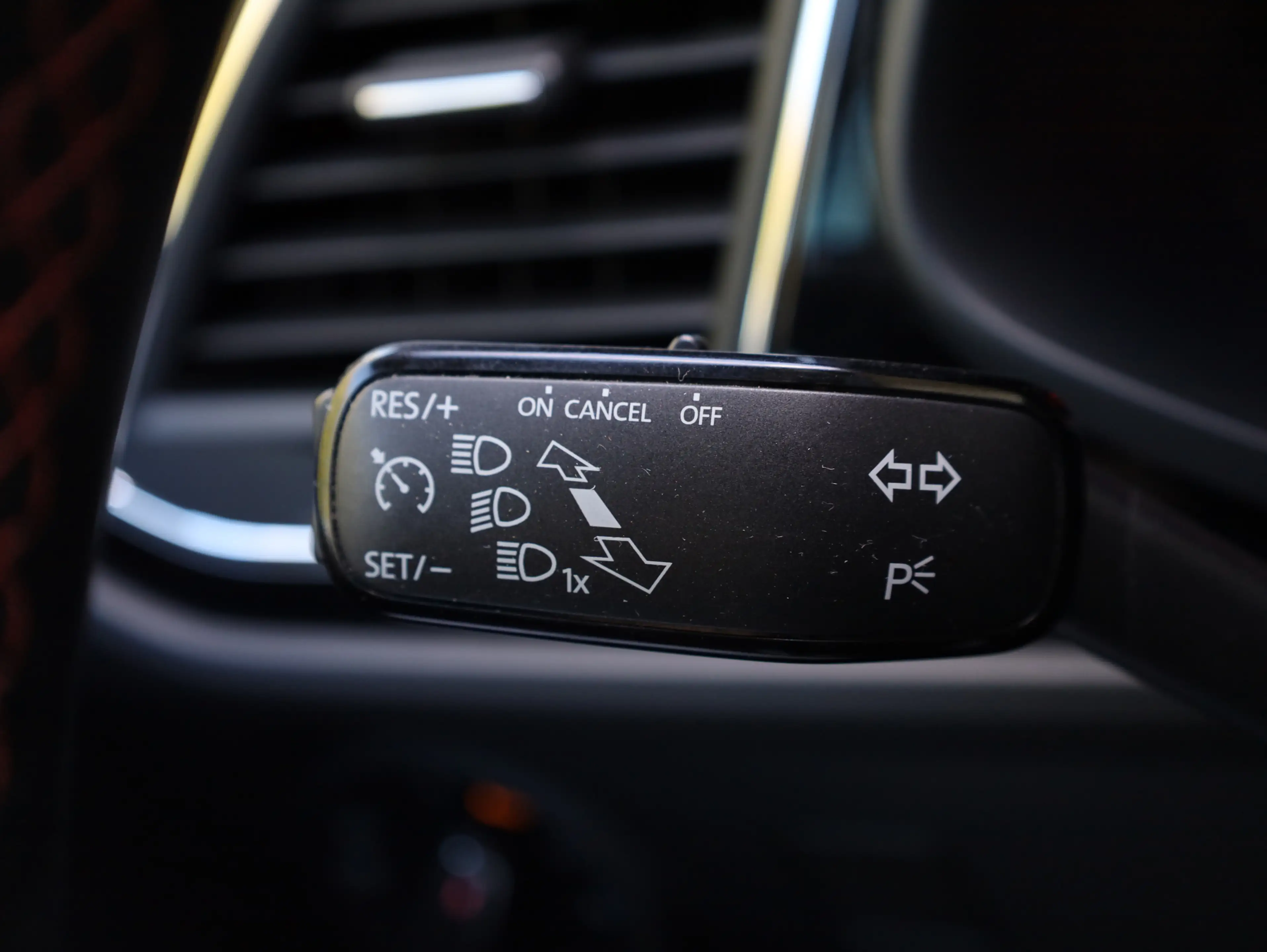 SEAT Leon FR* Tempomat*Panoramadach*SHZ*AHK* — photo 27