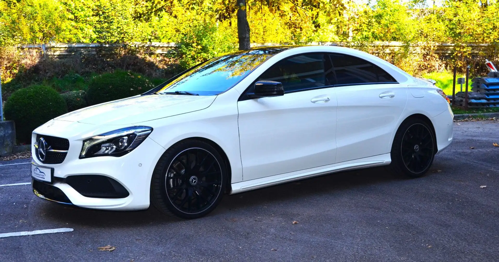 Mercedes-Benz CLA 220 CDI / d AMG Line SSD Top Zustand Weiß - 2