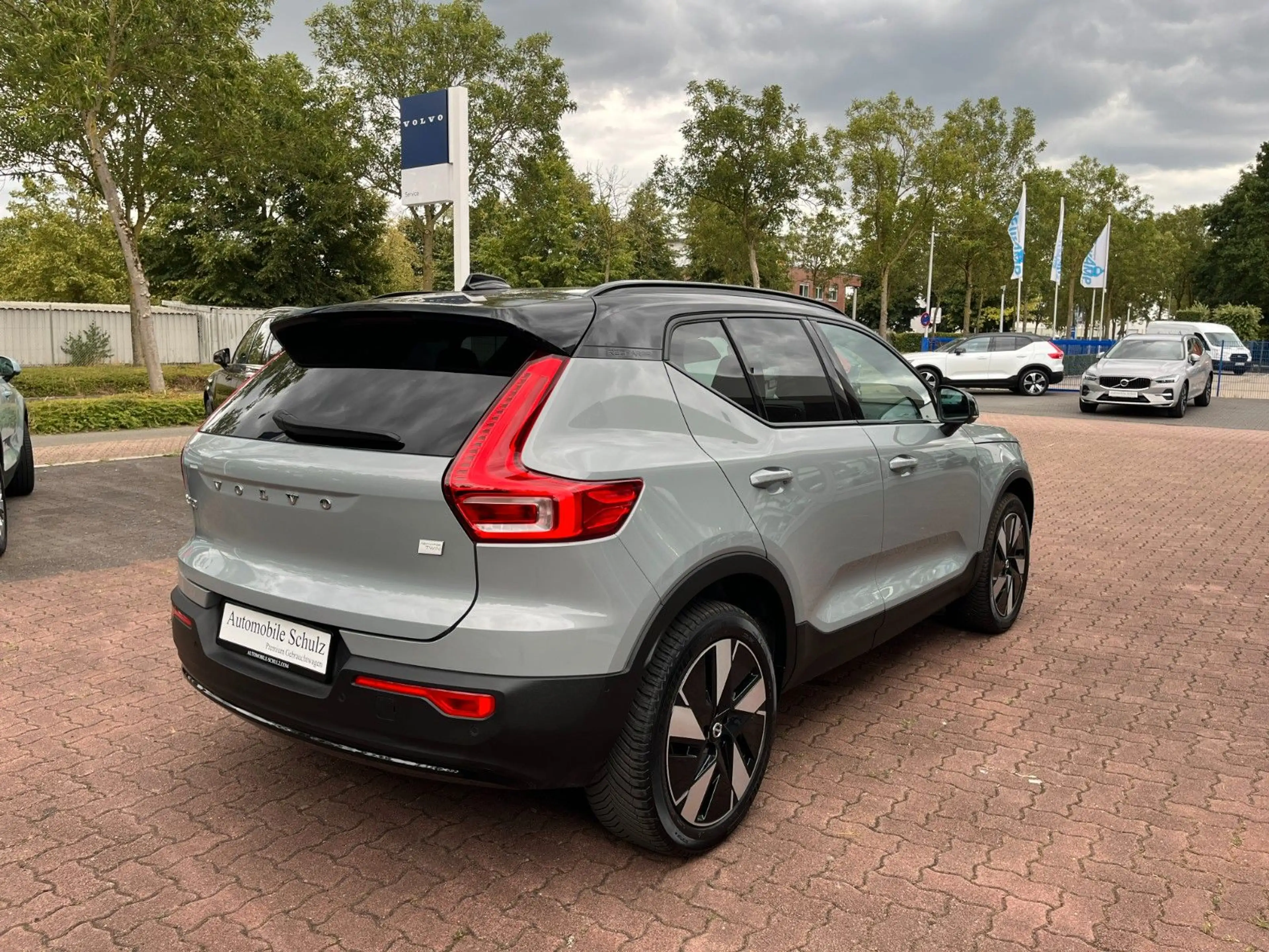Volvo EX40 XC40 / EX40 Ultimate Dark Twin Motor — photo 11