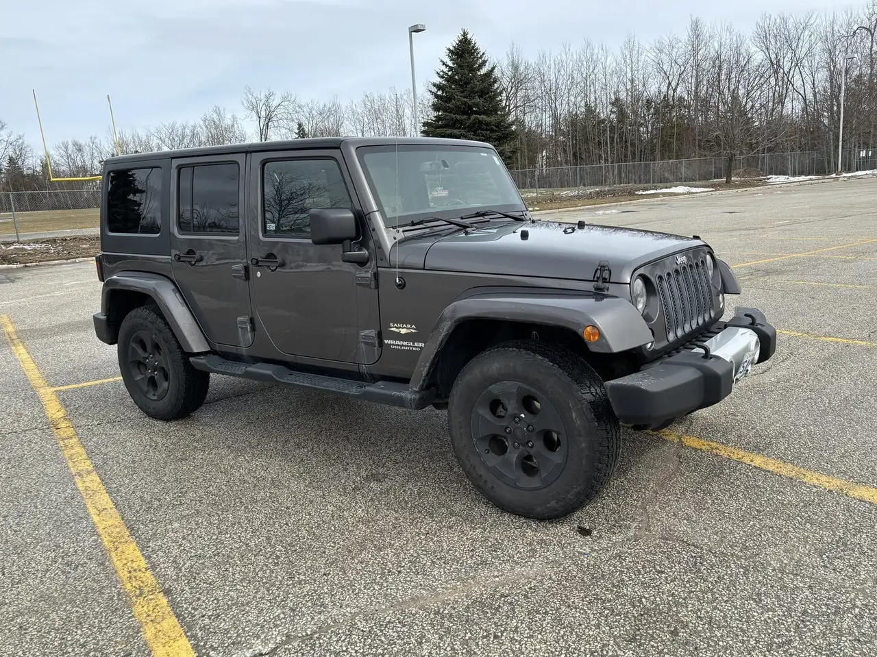 Jeep Wrangler снимка Jeep Wrangler