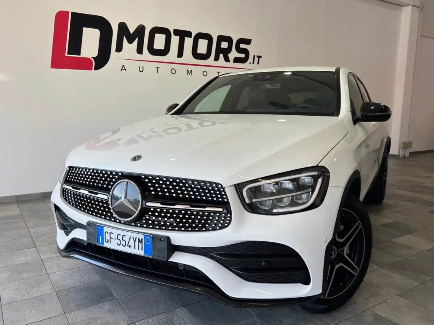 Mercedes-Benz GLC 220 d 4Matic Coupé Premium AMG Line Weiß - 2