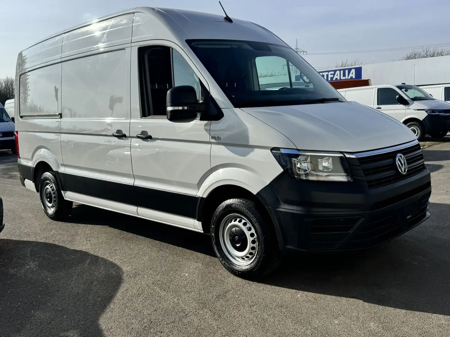 Volkswagen Crafter Kasten 35 MR L2H2 Klima*AHK*Seitenwindas Weiß - 2
