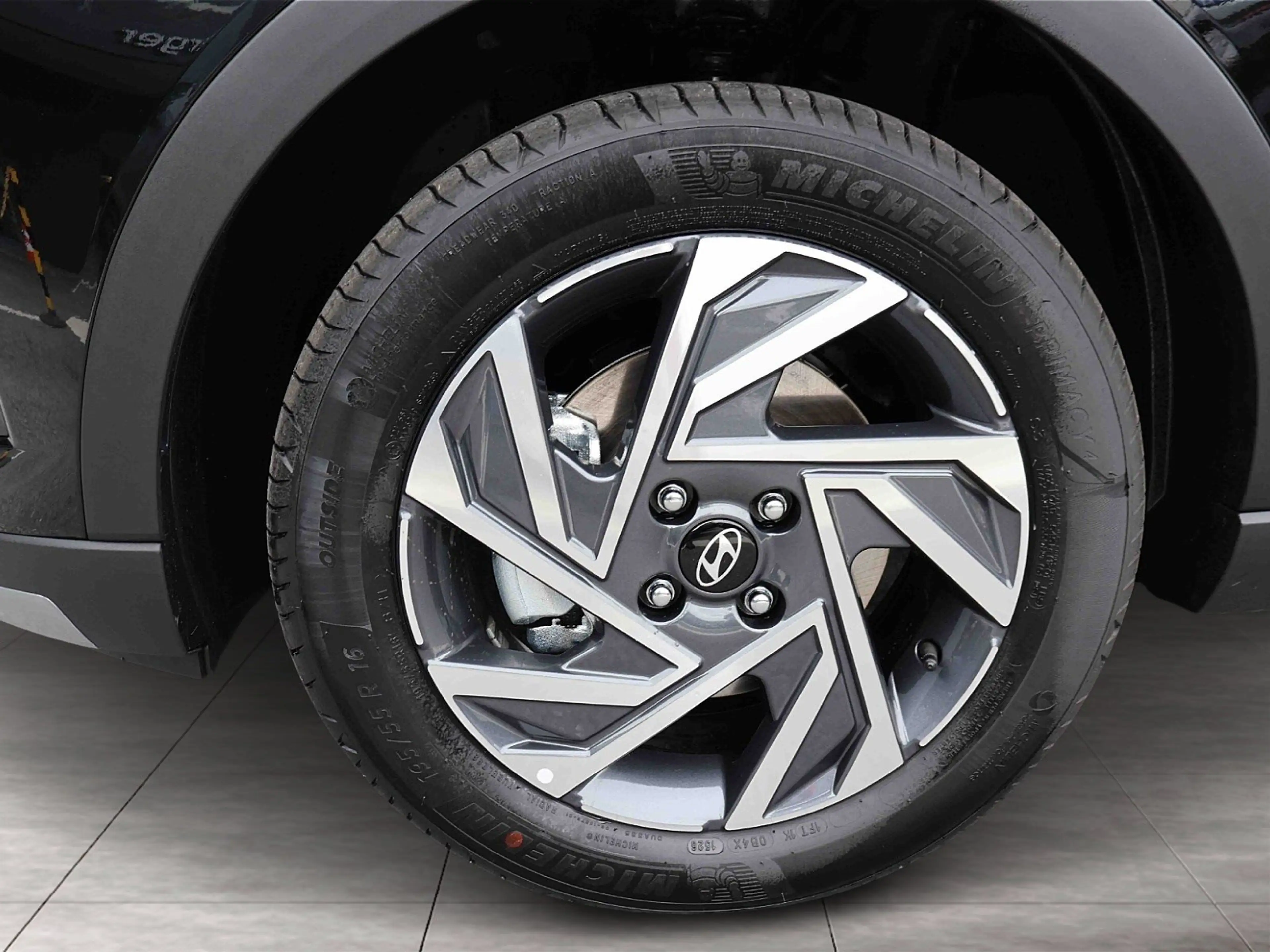 Hyundai BAYON (29.12.2020-) Bayon Comfort Line 1.0 T-GDI y6bc1 — photo 9