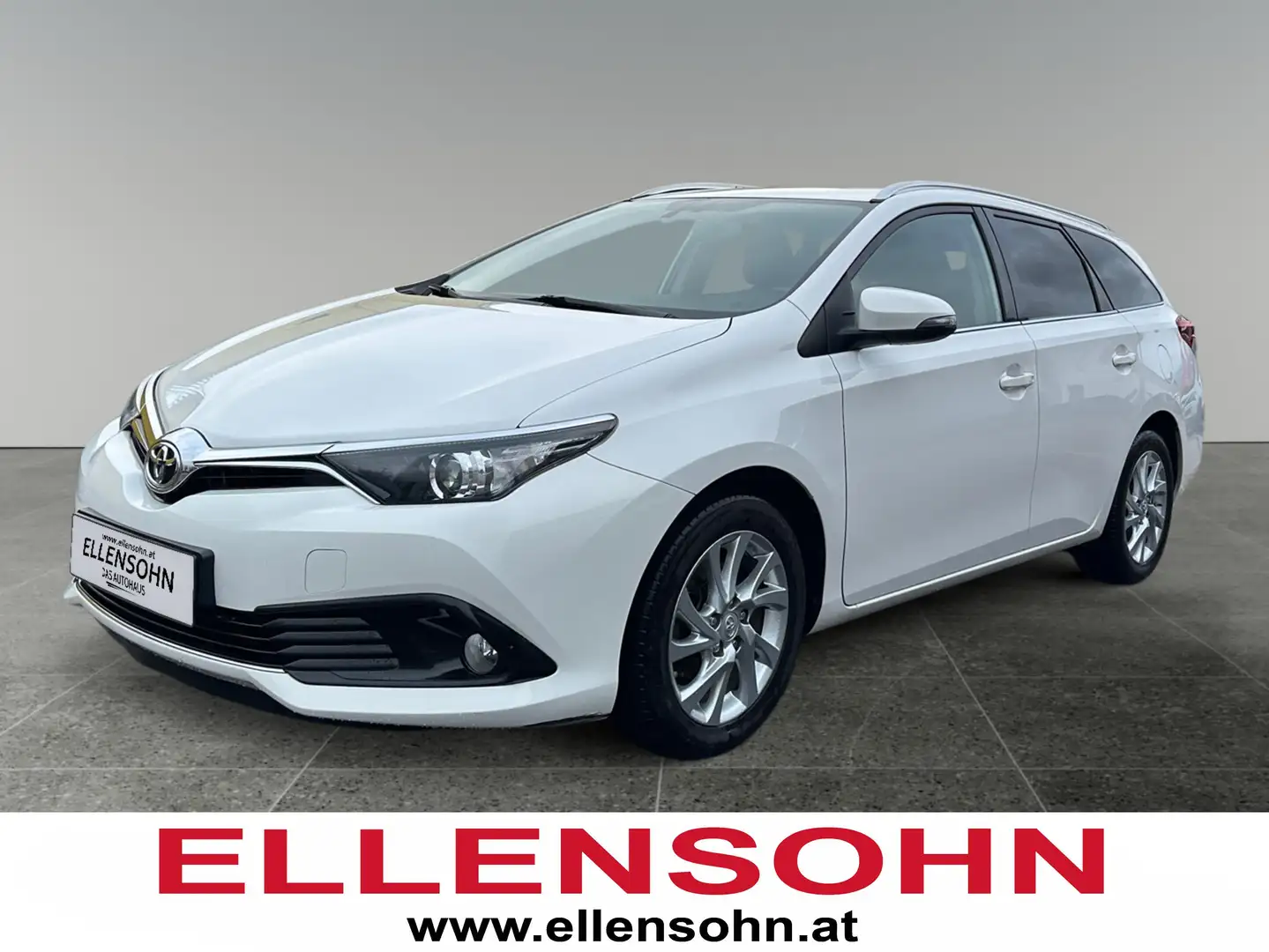 Toyota Auris 1,2T TOURING SPORTS EDITION45 8-fach bereift! Weiß - 1