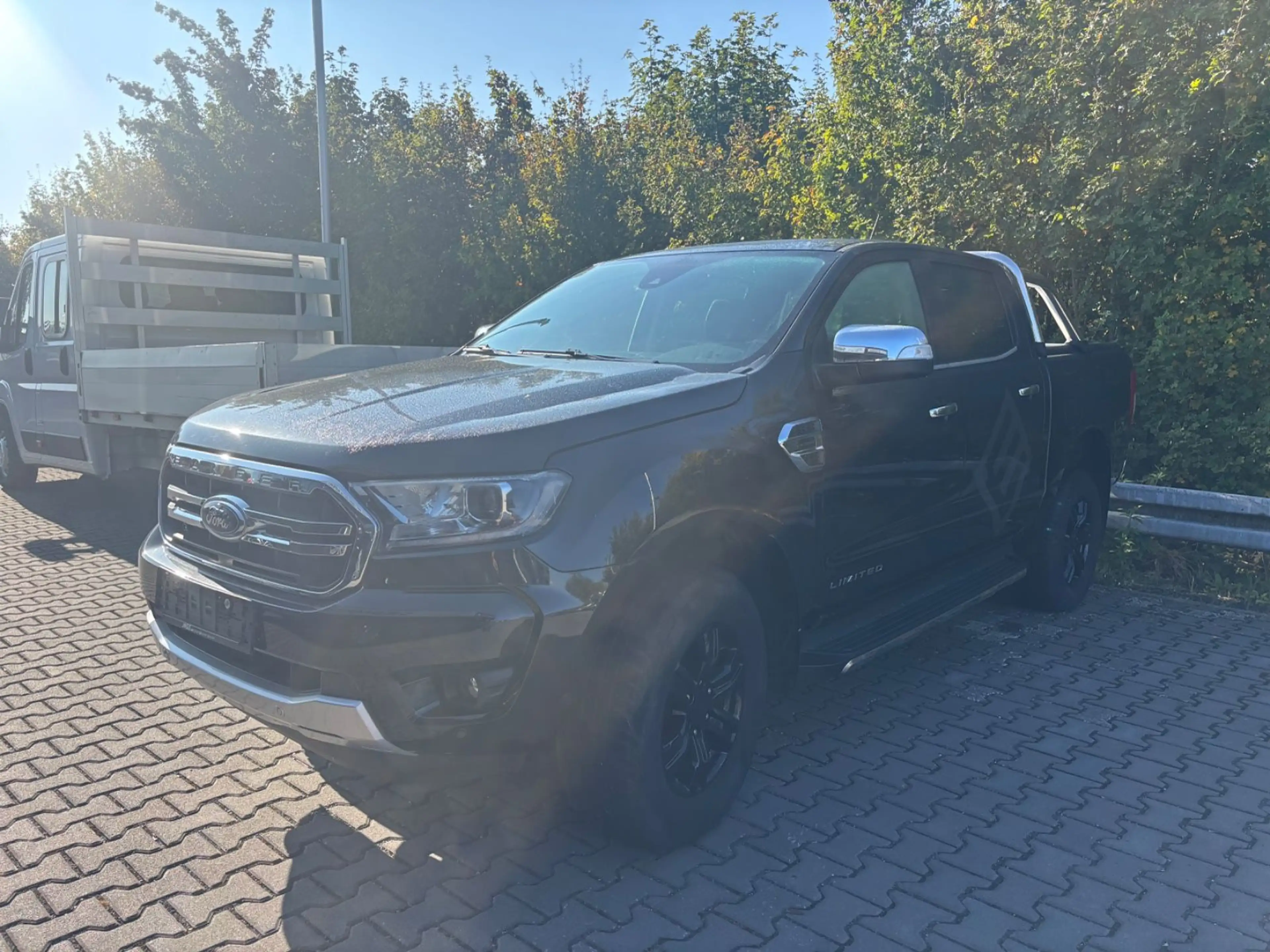 Ford Ranger Limited Doppelkabine 4x4 — photo 3