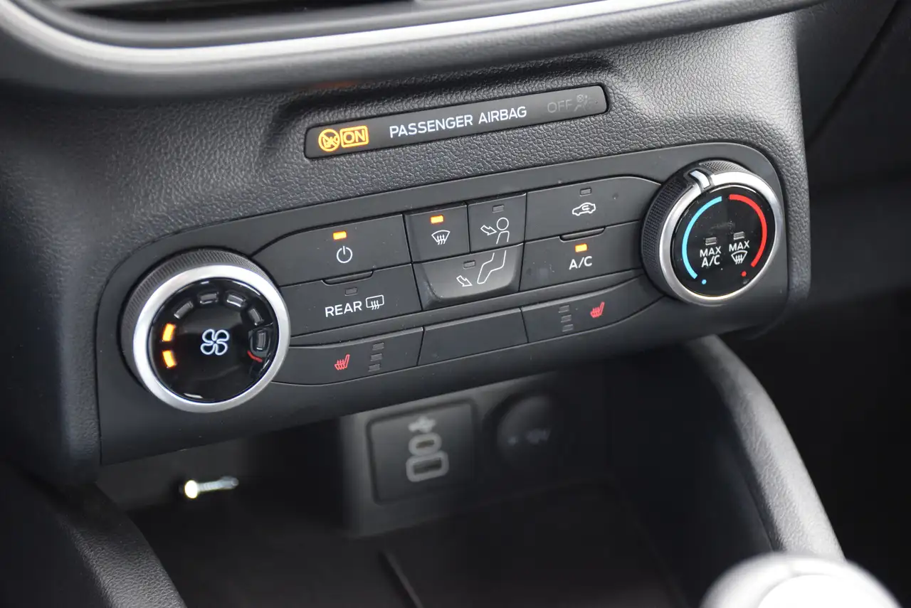 Ford Kuga 1.5 EcoBoost FWD Graphite Tech Edition, миниатюра 17
