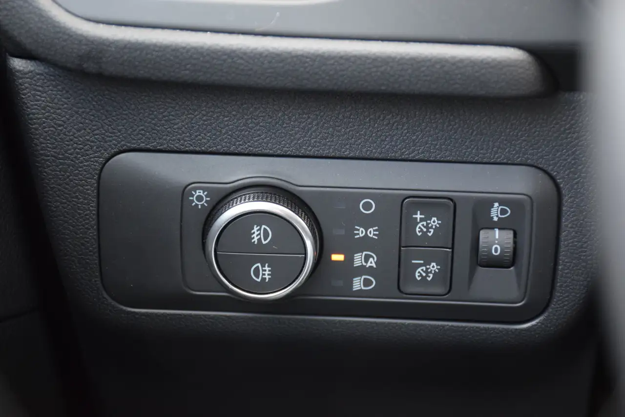 Ford Kuga 1.5 EcoBoost FWD Graphite Tech Edition, миниатюра 15