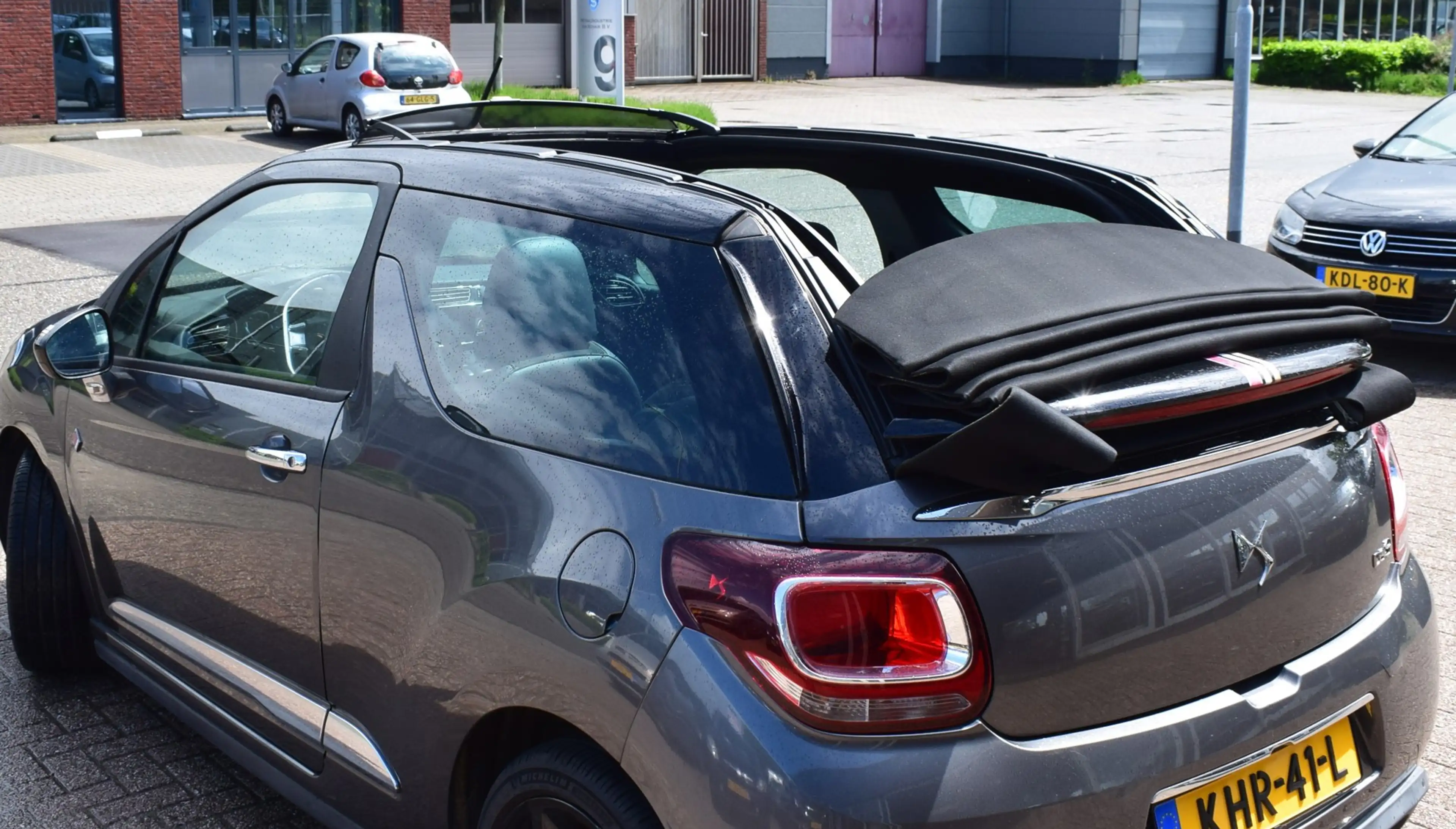 DS Automobiles DS 3 Cabrio 1.2 PureTech So Chic DS3 Cabrio Performance — photo 11