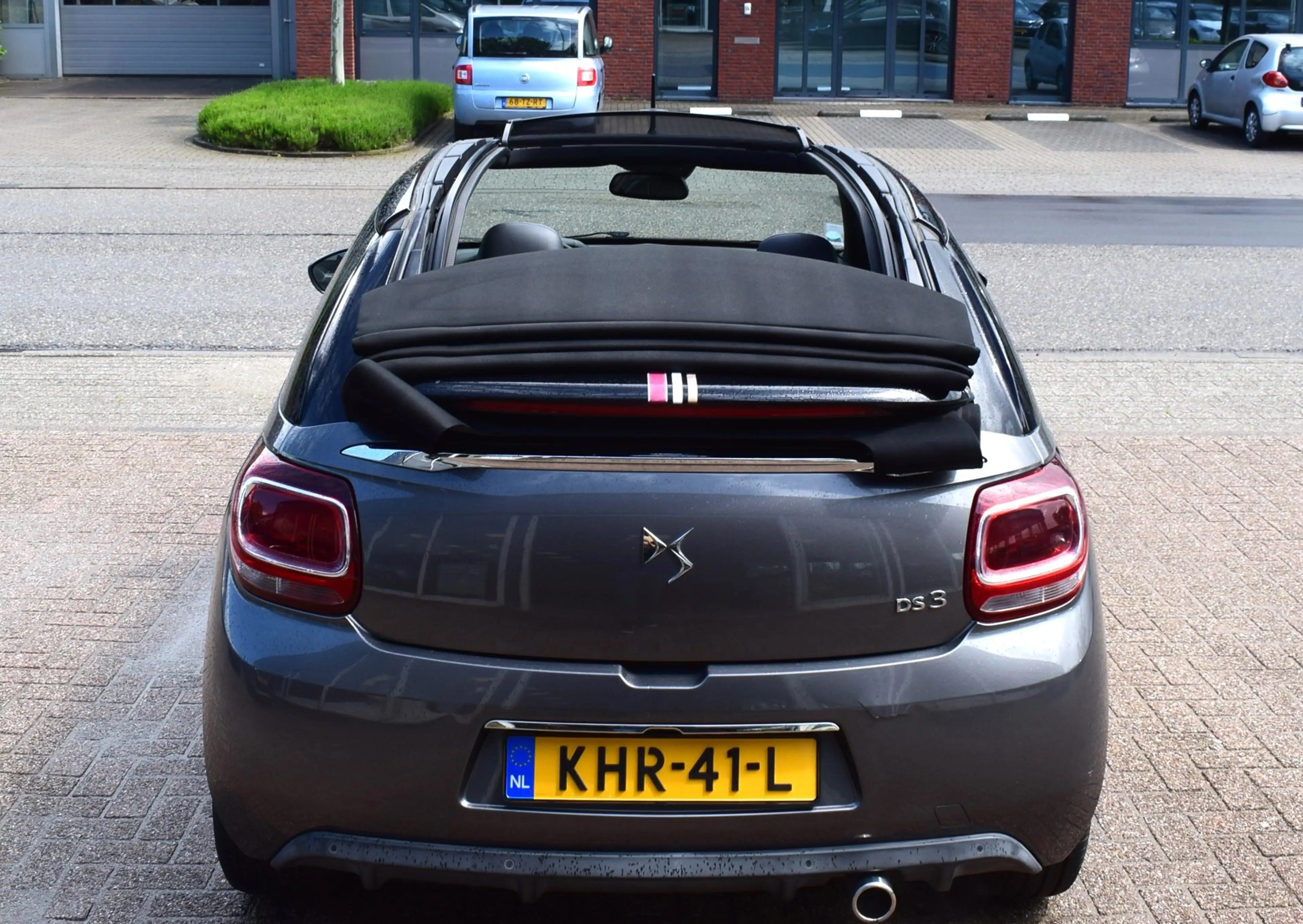 DS Automobiles DS 3 Cabrio 1.2 PureTech So Chic DS3 Cabrio Performance — photo 9