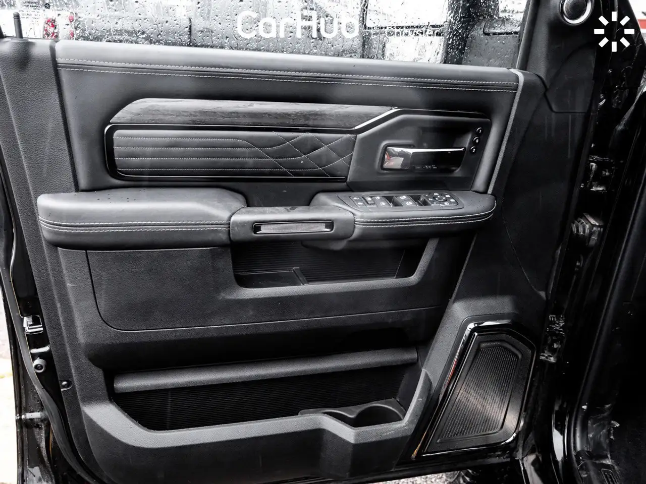 RAM 2500 снимка RAM 2500