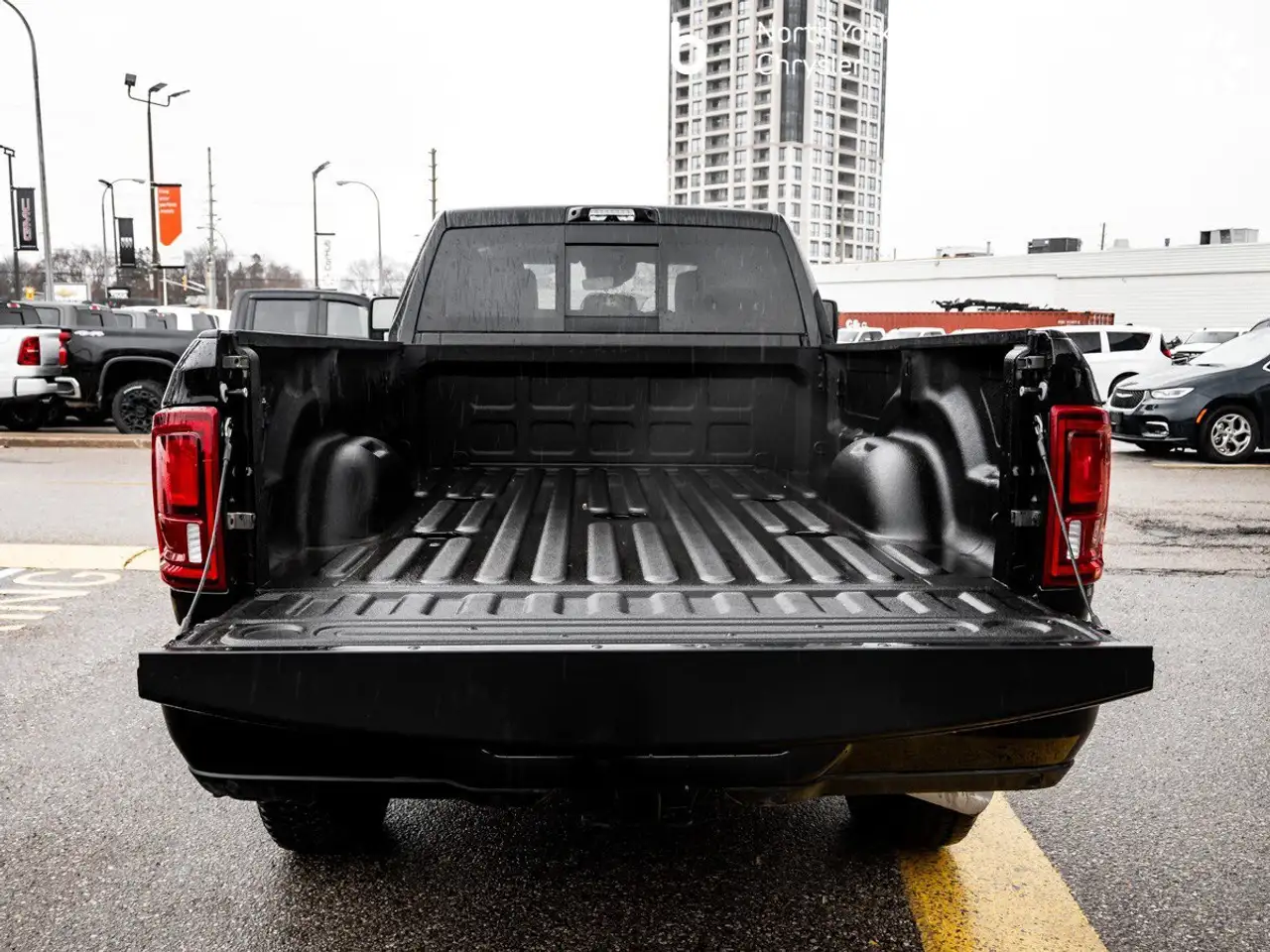 RAM 2500 снимка RAM 2500