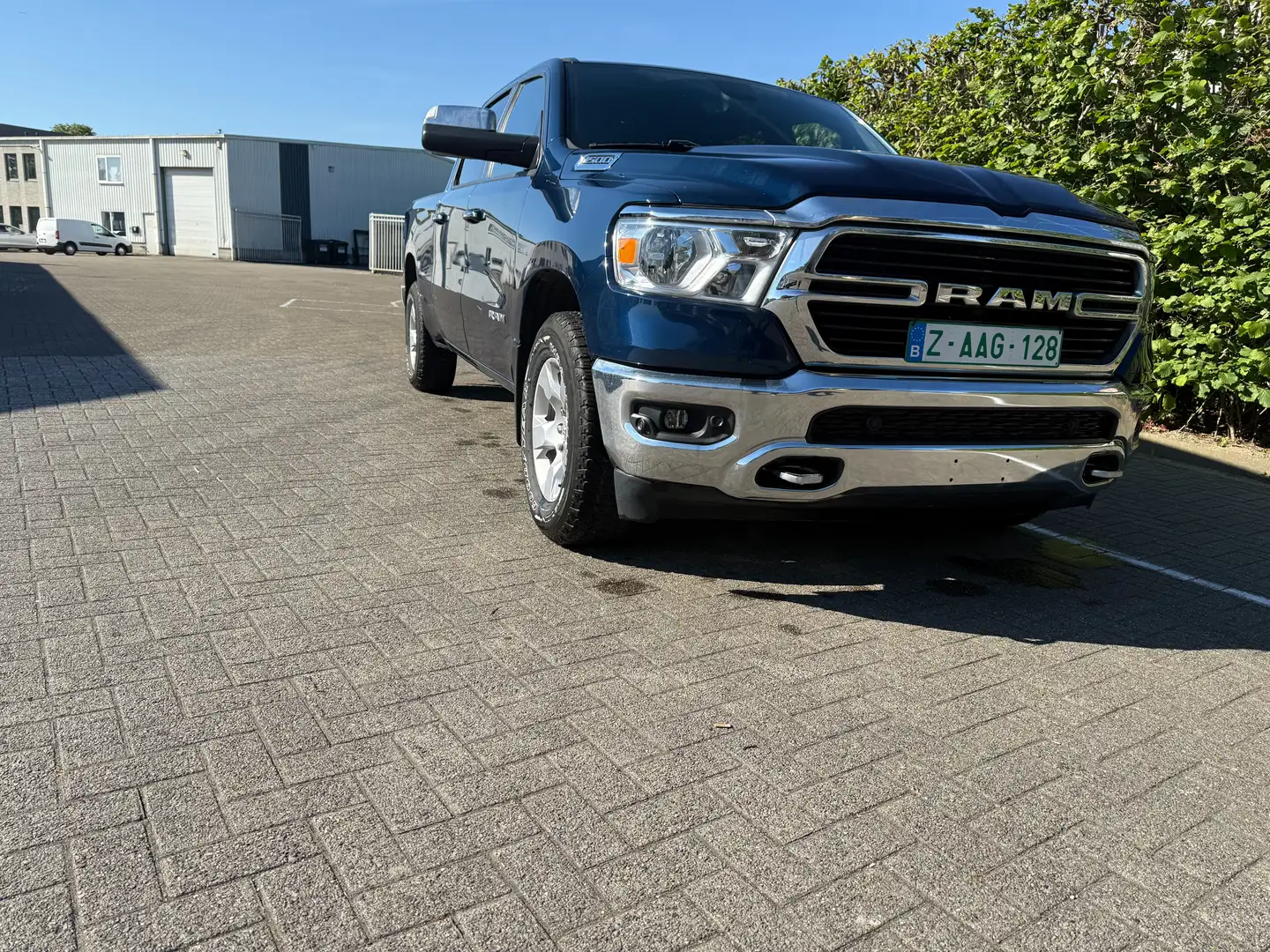 Dodge RAM BIG HORN 3.6 V6/4X4/AHK/APPLE/SHZ/KAMERA Azul - 2