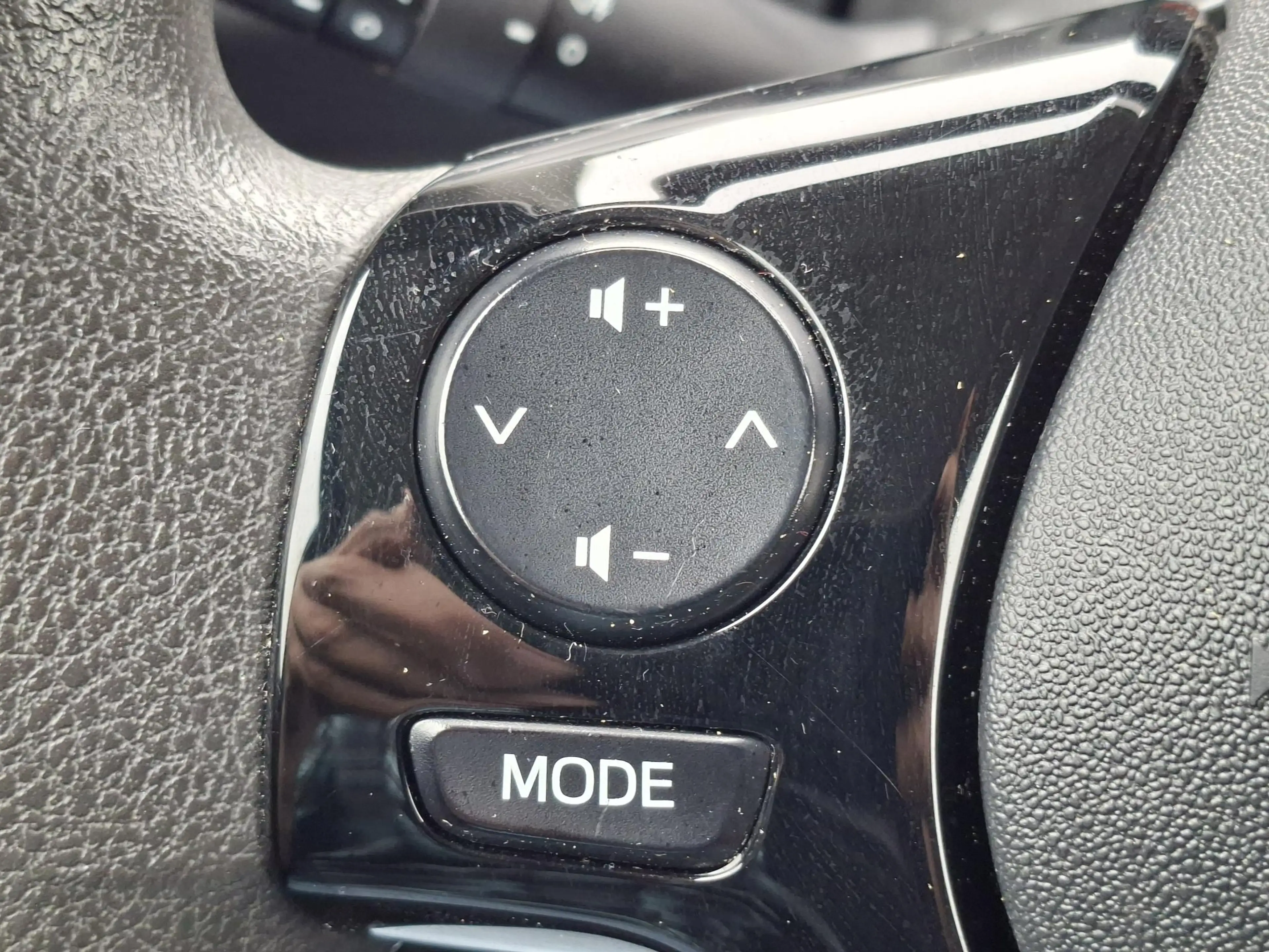 Peugeot 108 1.0 e-VTi Active AIRCO | NL-auto | rijklaarprijs ! — photo 12