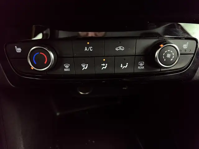 Opel Corsa view 12