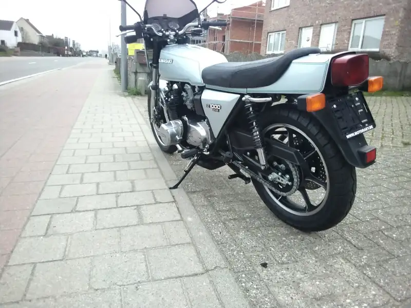 Kawasaki Z 1000 - foto 4