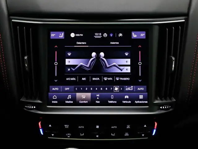 Maserati Levante view 9