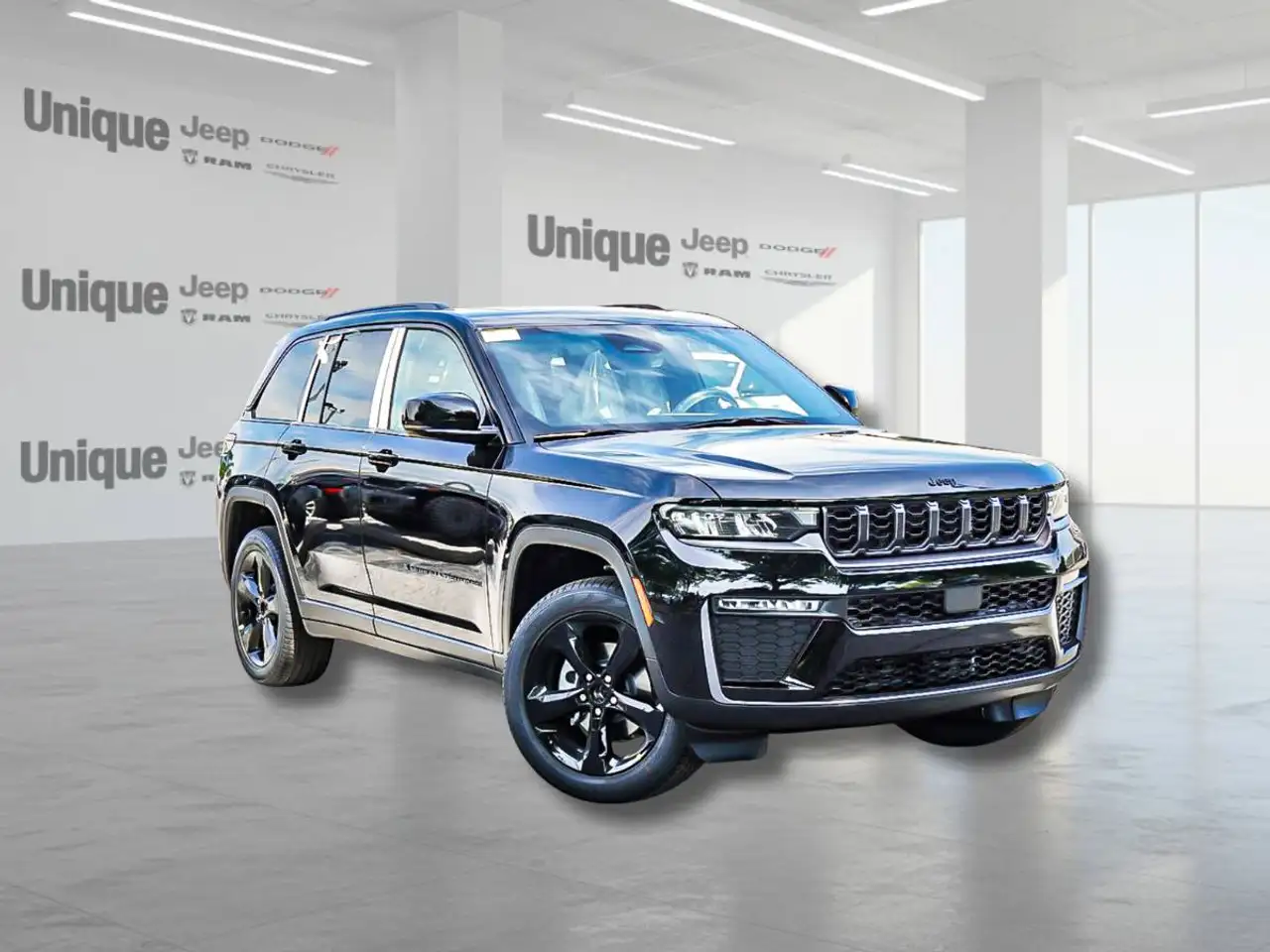 Jeep Grand Cherokee снимка Jeep Grand Cherokee