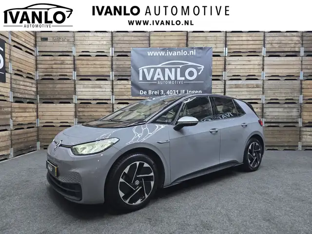 Volkswagen ID.3 First 58 kWh Matrix LED Stoel/stuurverwarming 18"L