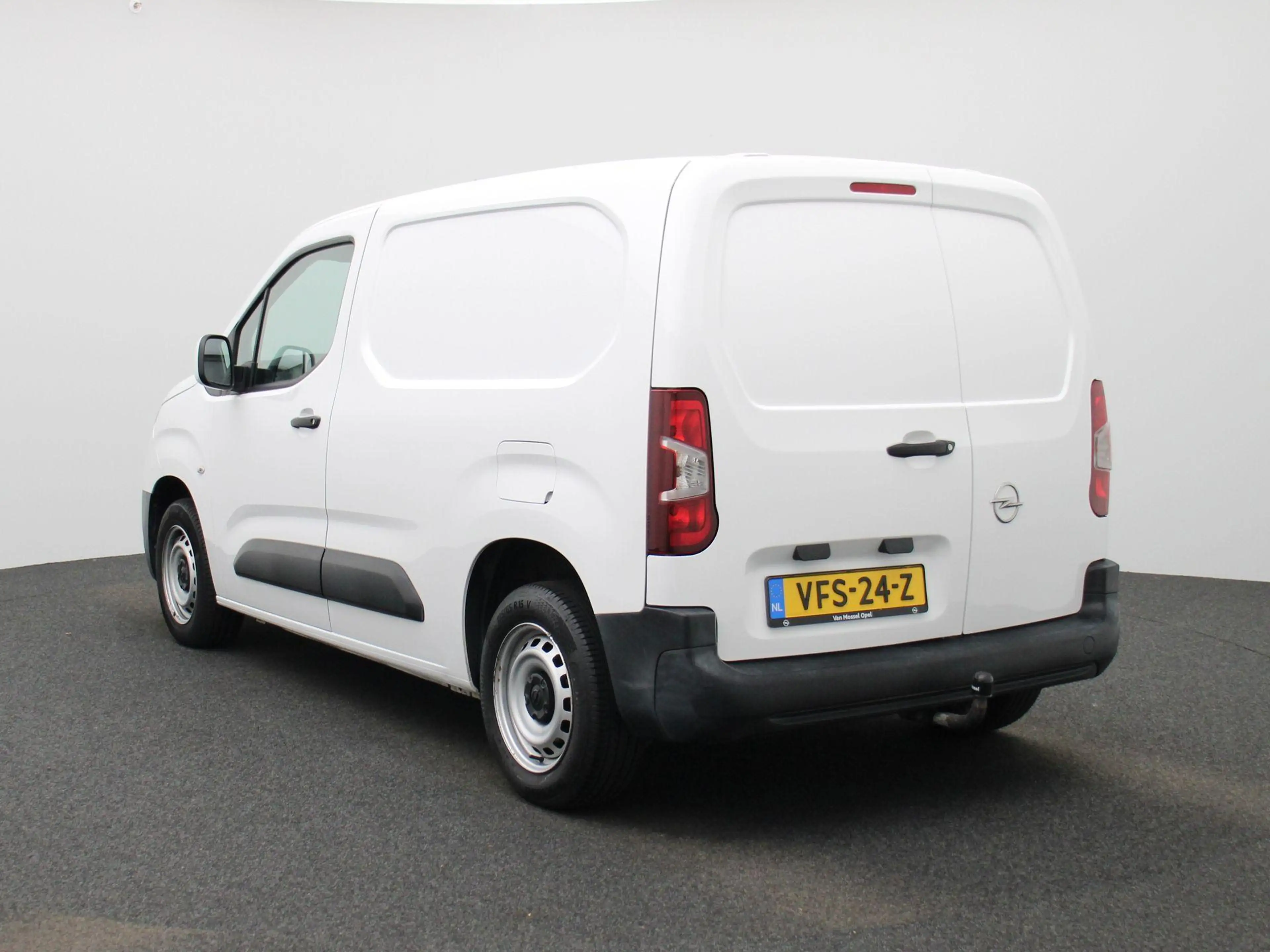 Opel Combo 1.5D L1H1 Edition | Airconditioning | Bluetooth | — photo 2