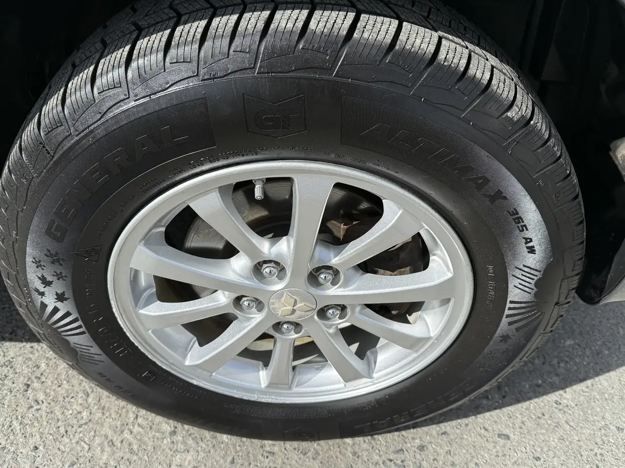 Mitsubishi RVR снимка Mitsubishi RVR