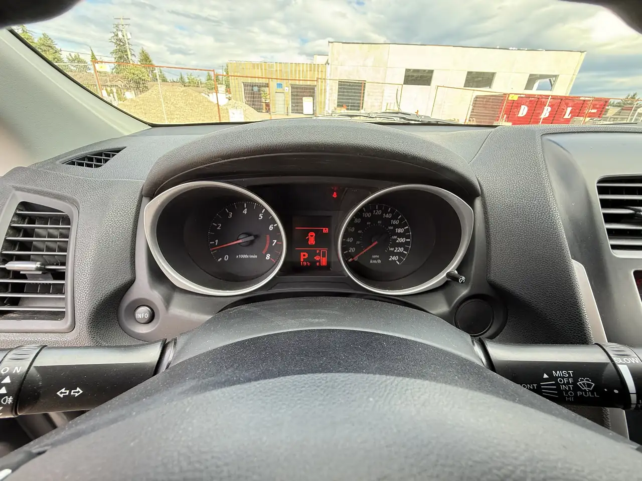 Mitsubishi RVR снимка Mitsubishi RVR