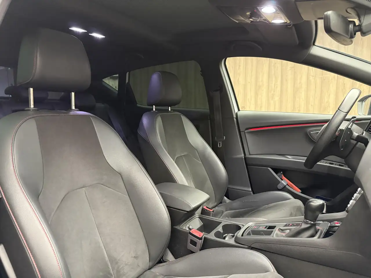 SEAT Leon 1.5 TSI FR Ultimate Edition Black Pano Camera, миниатюра 26
