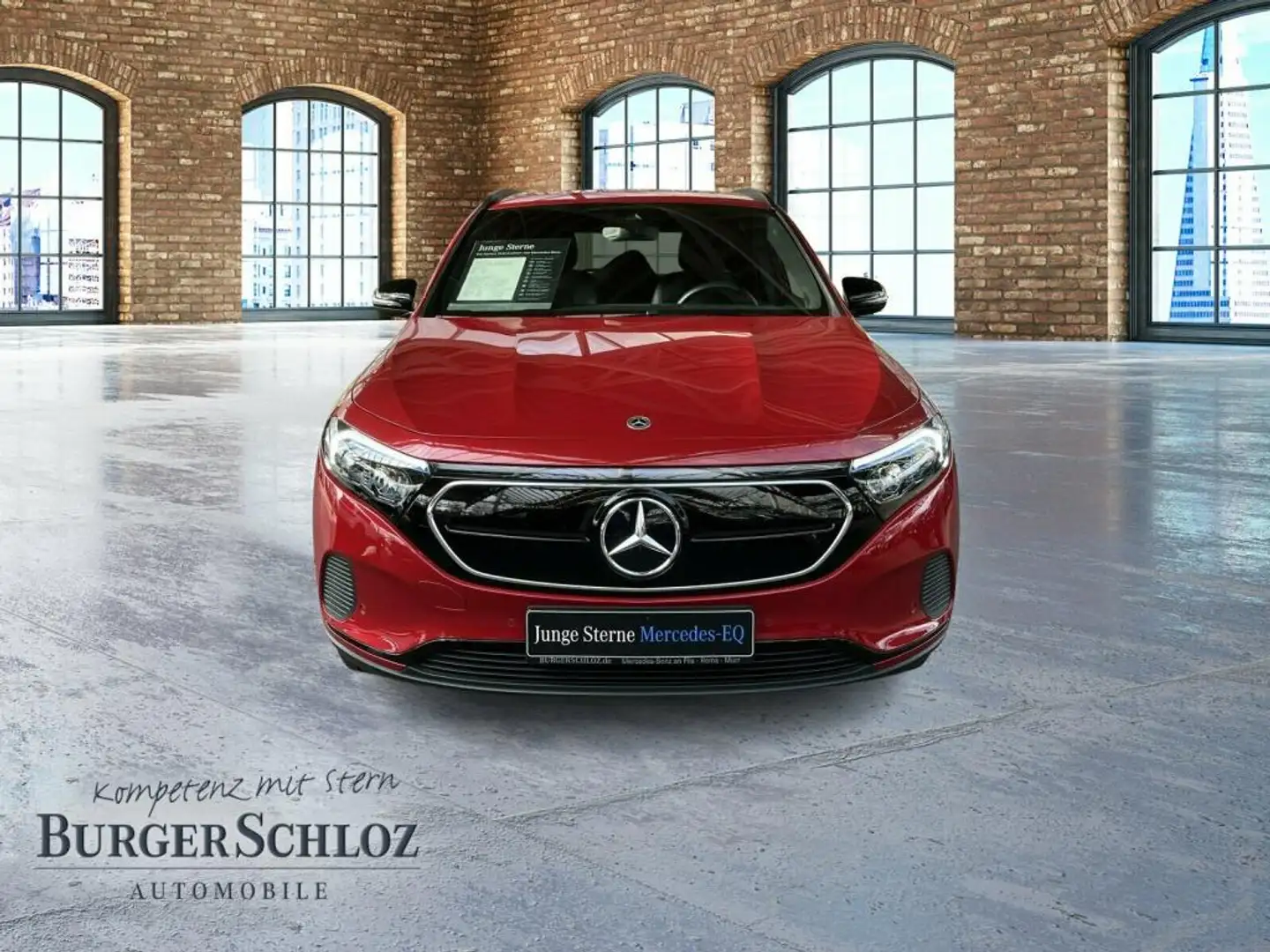 Mercedes-Benz EQA 300 4M progressive crvena - 2