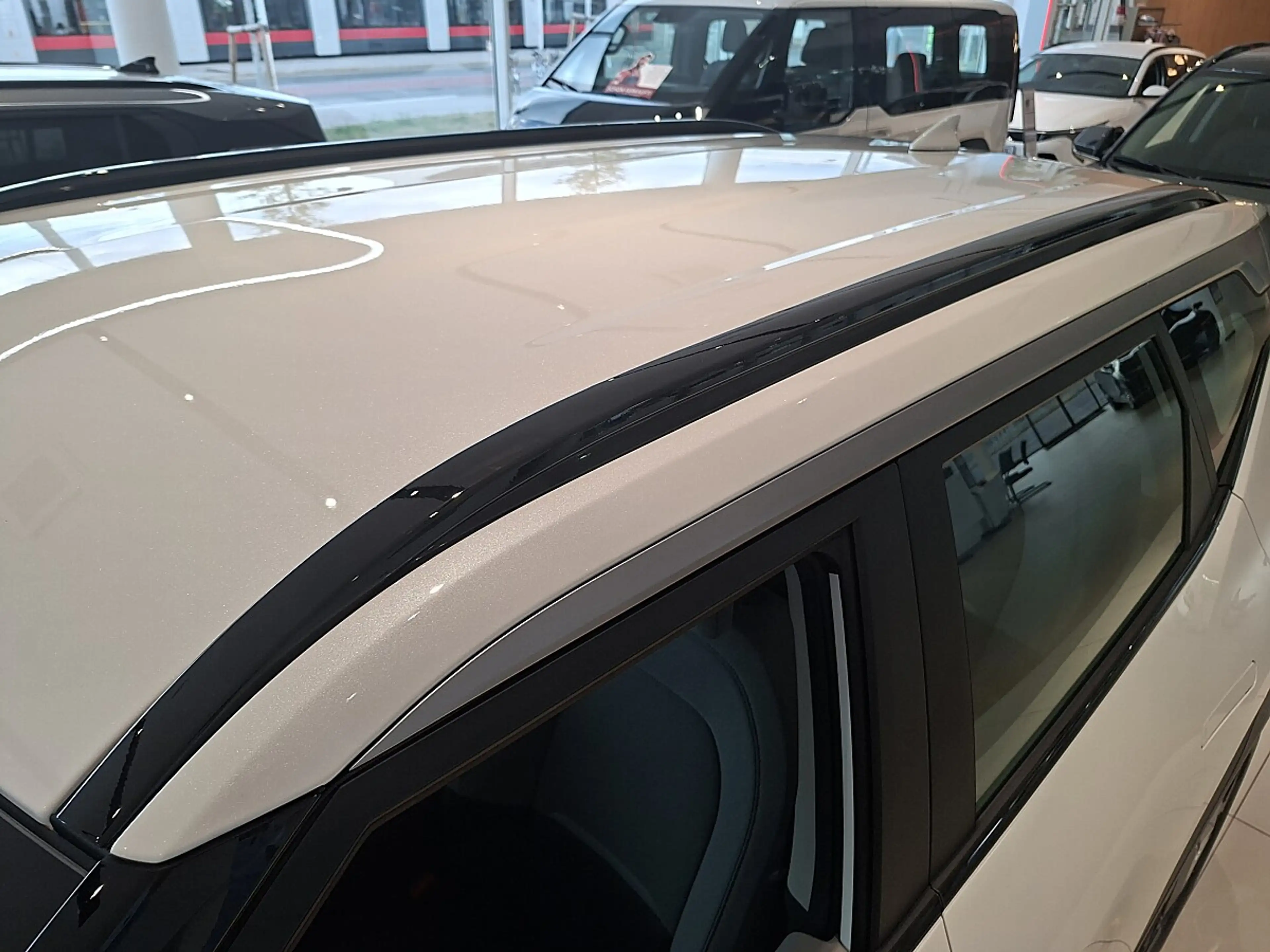 Kia Seltos SELTOS/SILBER/1.6 TGDI/DCT7/4WD/180/P2/MY27 AUT... — photo 17