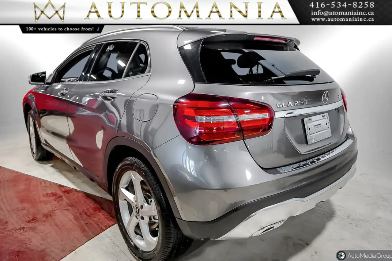Mercedes-Benz GLA снимка Mercedes-Benz GLA