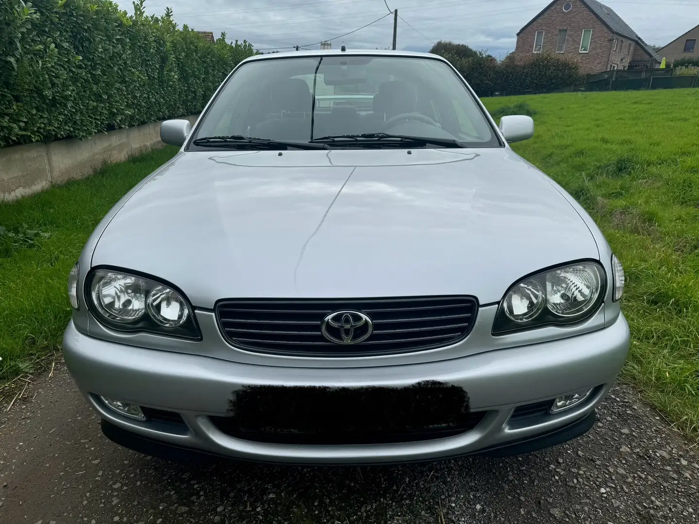 Toyota Corolla 1.6i VVT-i 16v AIRCO BOITE AUTOMATIQUE Gri - 2